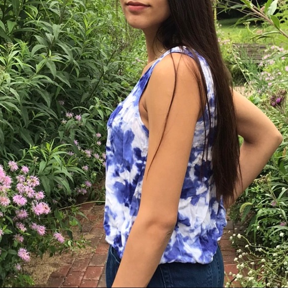 Blue and white tie dye tank - Picture 2 of 3